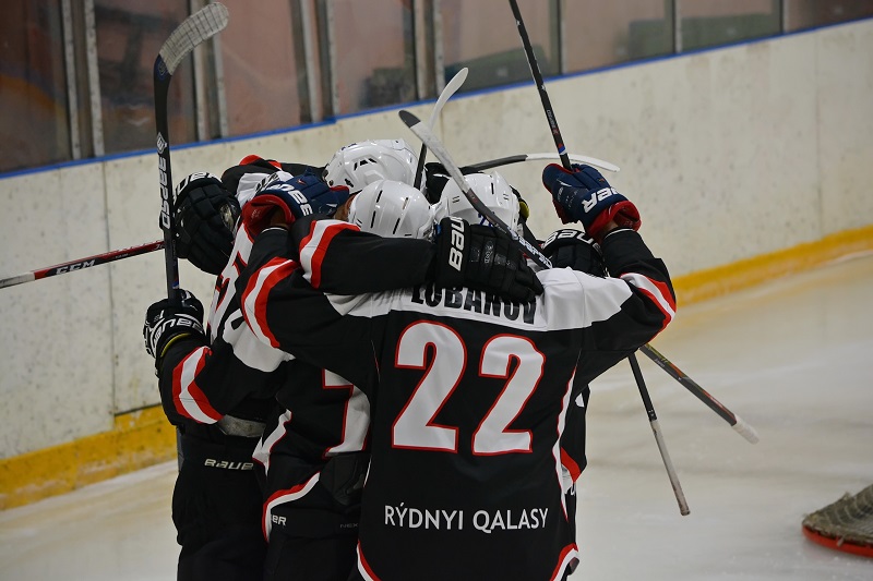 Мск горняк рудный. Кулагер хоккей. Хк горняк казахстан. Хк горняк рудный. Горняк рудный хоккей.