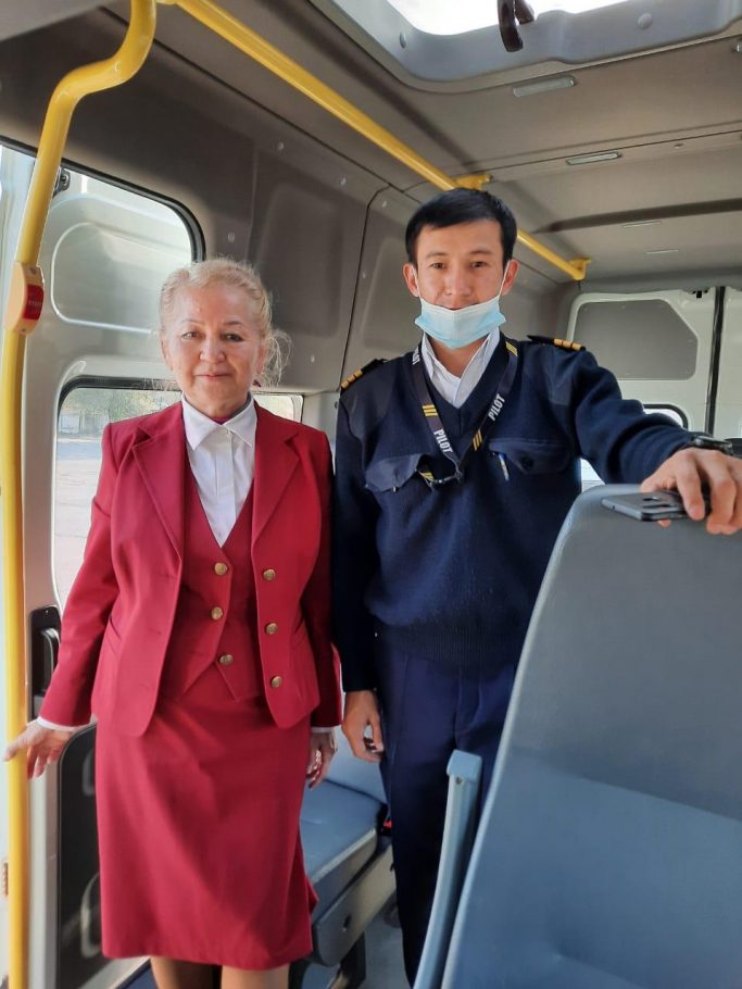 В Костанае работает стюардесса с самым большим стажем в Казахстане