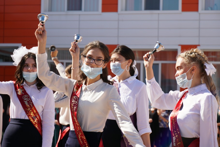 Последний звонок в казахстане картинки