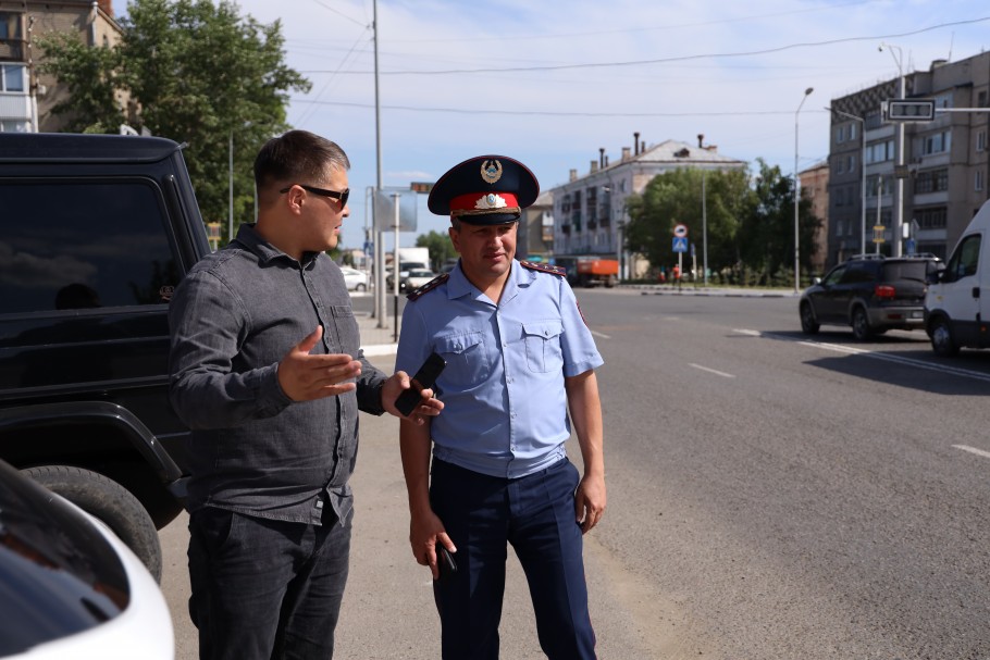 НГ: «Нас не извещали, что снесут»