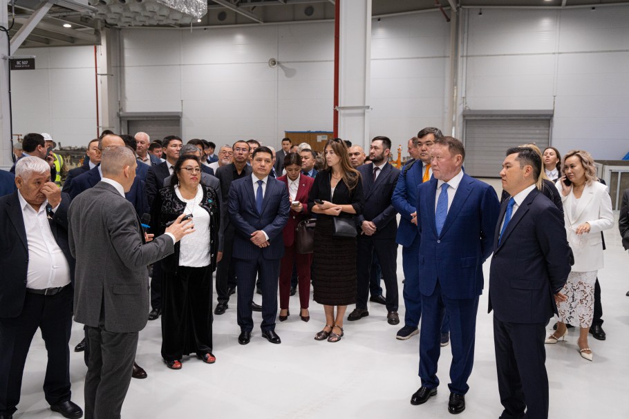 Майлы әжелер мен немерелердің порносы Ретро орыс порно онлайн көру