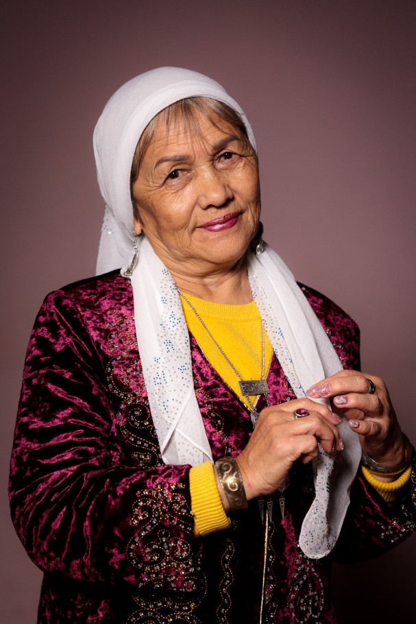 Жетілген тәрбиеші студентті трахает